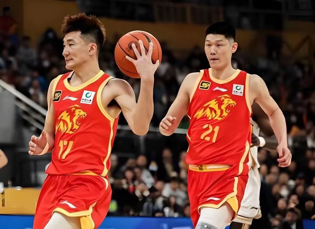 开云体育官方网站-清晨广厦男篮调整名单以备葡超；扳平良机环节打磨；更衣室稳定；高层口径保持一致的简单介绍